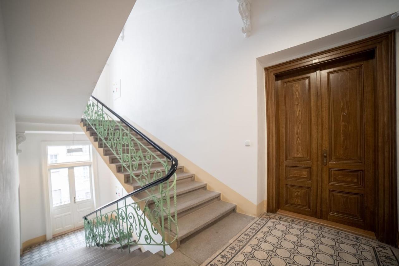 New Apartments Near Dancing House Praga Esterno foto